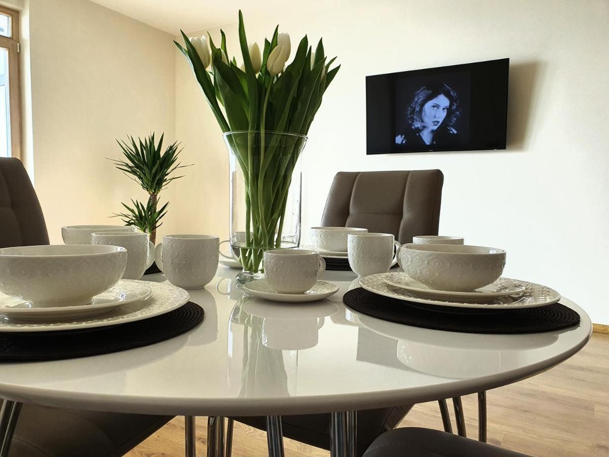 Sea View Apartment In Klaipeda Exterior photo